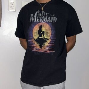Disney - 'The Little Mermaid' t shirt color black w design on front 100% Cotton